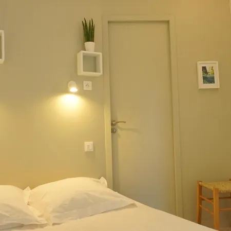 Maison Jardin Wifi - Climatisation - 100 M Sauvage - 20 Min Perpignan *