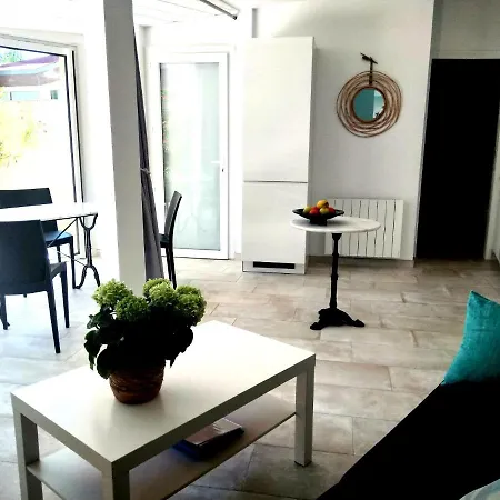 Maison Jardin Wifi - Climatisation - 100 M Sauvage - 20 Min Perpignan Casa vacanze *