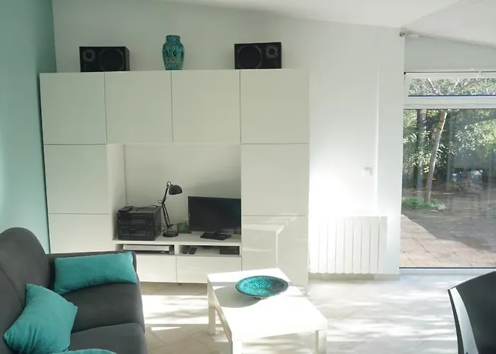 펜션 Maison Jardin Wifi - Climatisation - 100 M Sauvage - 20 Min Perpignan *